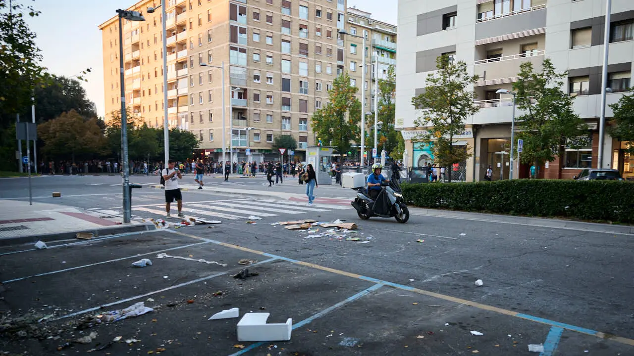 Vito Quiles visita Pamplona en su gira con disturbios por las calles de Pamplona. PABLO LASAOSA