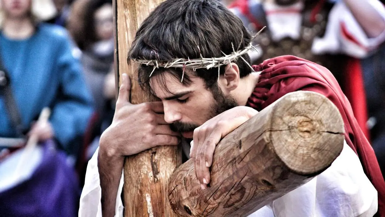 Imagen de la pasi&oacute;n viviente celebrada en Andosilla, de la fot&oacute;grafa Blanca Lorza Franc&eacute;s, una de las seleccionadas.
