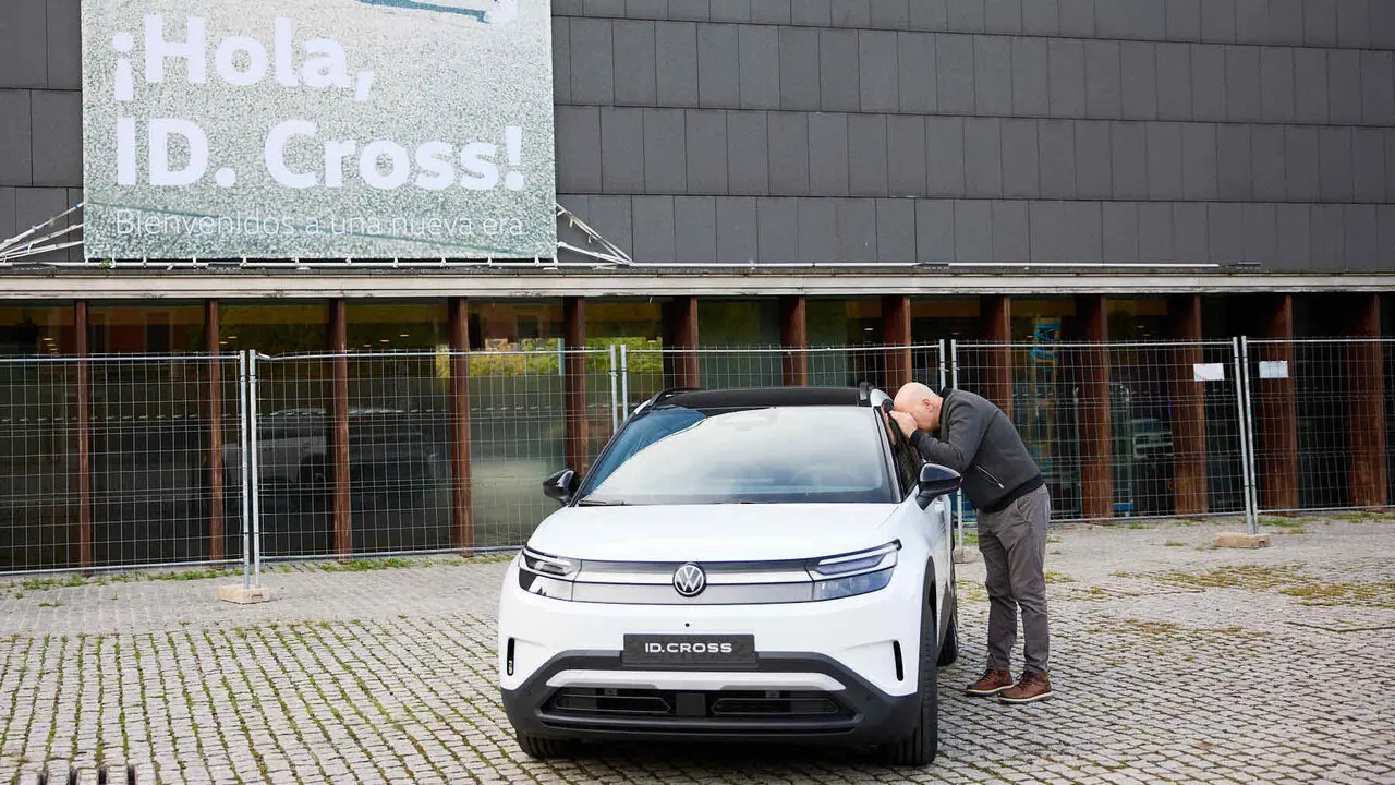 Volkswagen Navarra presenta en un acto abierto al p&uacute;blico el nuevo modelo el&eacute;ctrico Volkswagen ID. Cross. I&Ntilde;IGO ALZUGARAY