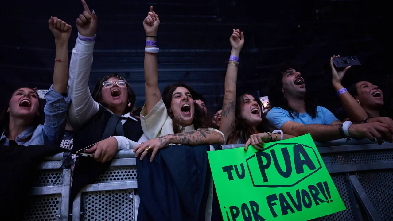 Concierto de Morat en el pabell&oacute;n Navarra Arena dentro de su gira Ya es ma&ntilde;ana Tour. I&Ntilde;IGO ALZUGARAY