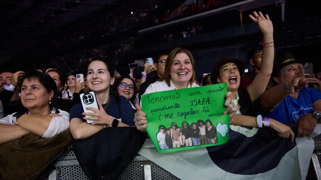 Concierto de Morat en el pabell&oacute;n Navarra Arena dentro de su gira Ya es ma&ntilde;ana Tour. I&Ntilde;IGO ALZUGARAY