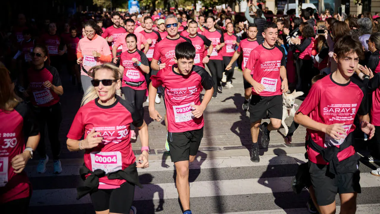 XV Carrera solidaria contra el c&aacute;ncer de mama organizada por Saray. PABLO LASAOSA