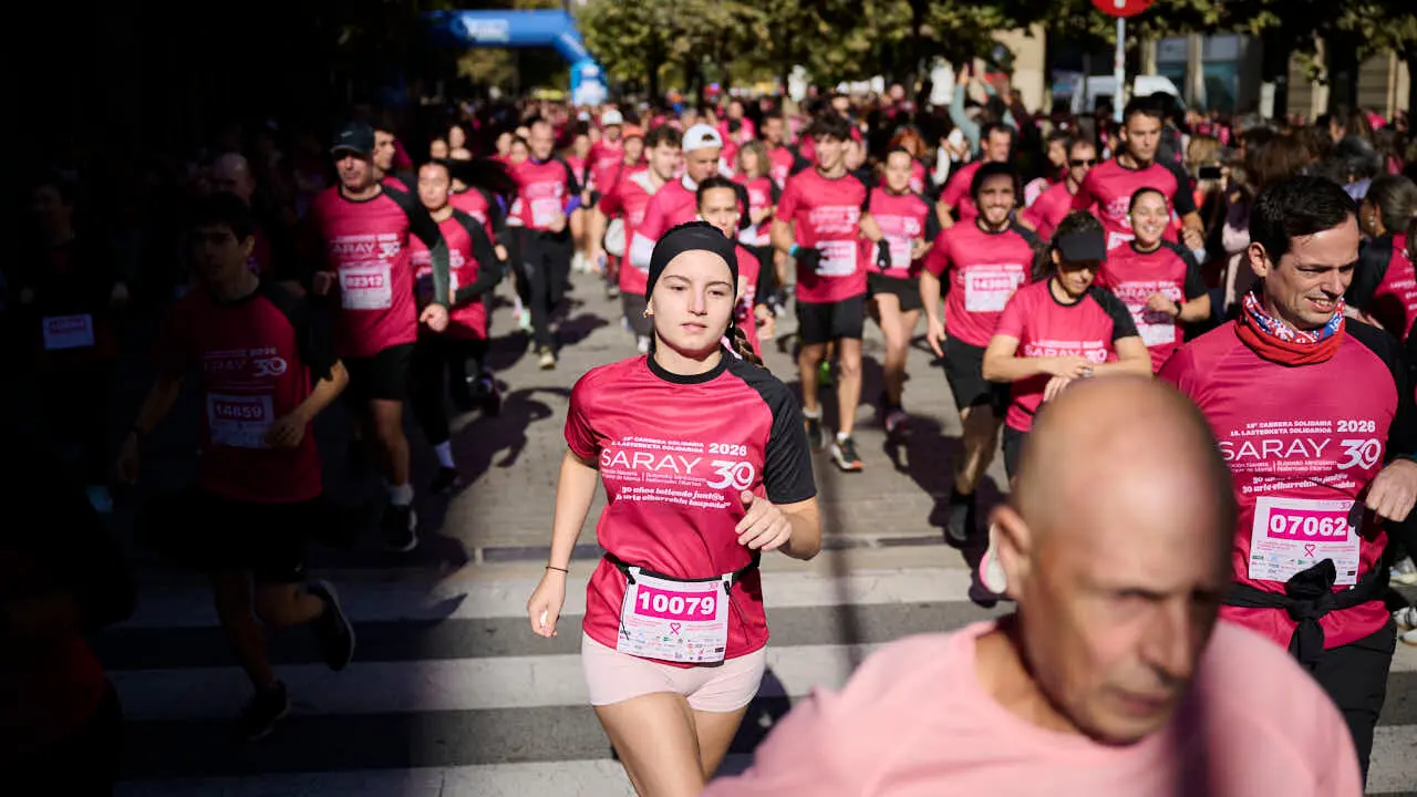 XV Carrera solidaria contra el c&aacute;ncer de mama organizada por Saray. PABLO LASAOSA