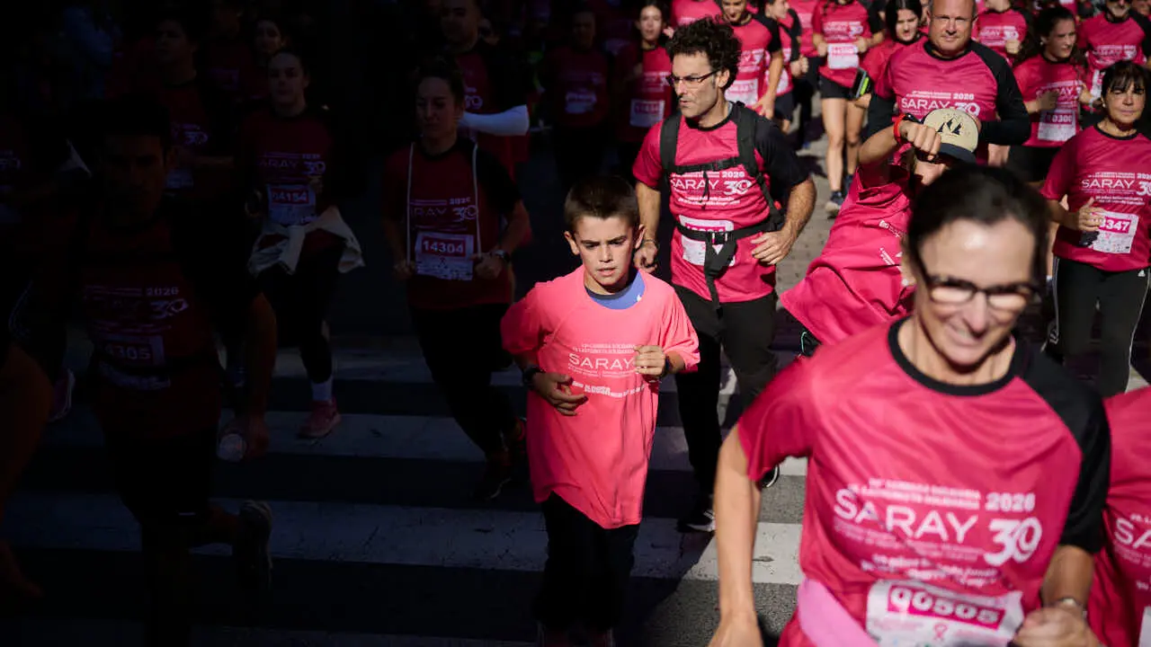 XV Carrera solidaria contra el c&aacute;ncer de mama organizada por Saray. PABLO LASAOSA