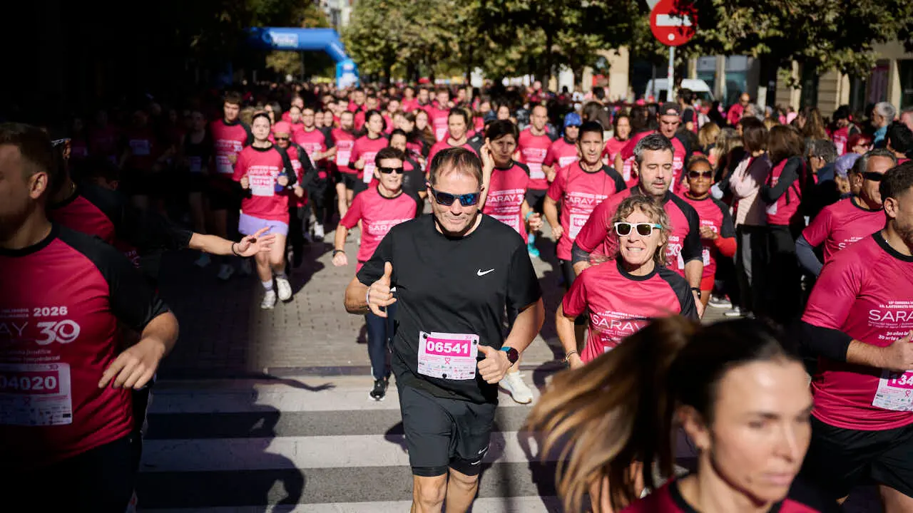 XV Carrera solidaria contra el c&aacute;ncer de mama organizada por Saray. PABLO LASAOSA