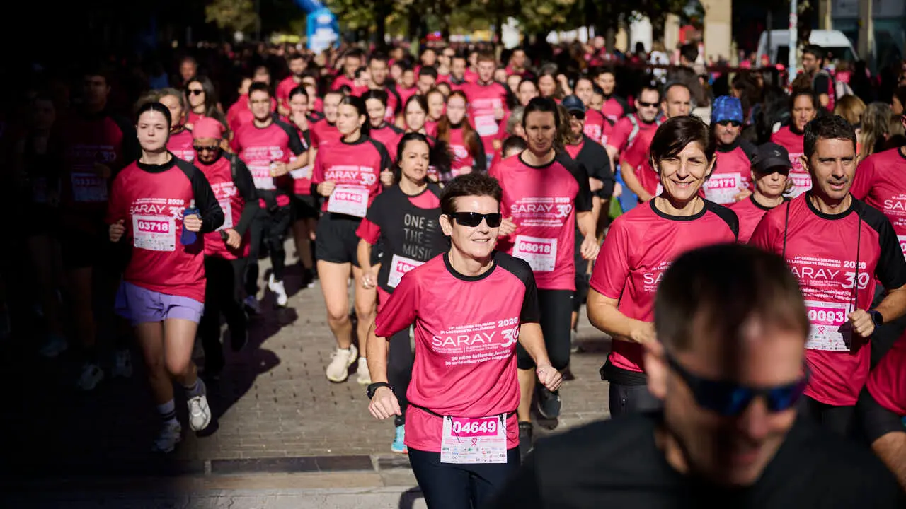 XV Carrera solidaria contra el c&aacute;ncer de mama organizada por Saray. PABLO LASAOSA