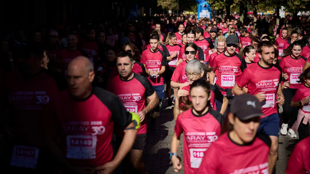 XV Carrera solidaria contra el c&aacute;ncer de mama organizada por Saray. PABLO LASAOSA