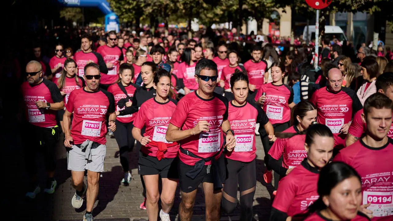 XV Carrera solidaria contra el c&aacute;ncer de mama organizada por Saray. PABLO LASAOSA