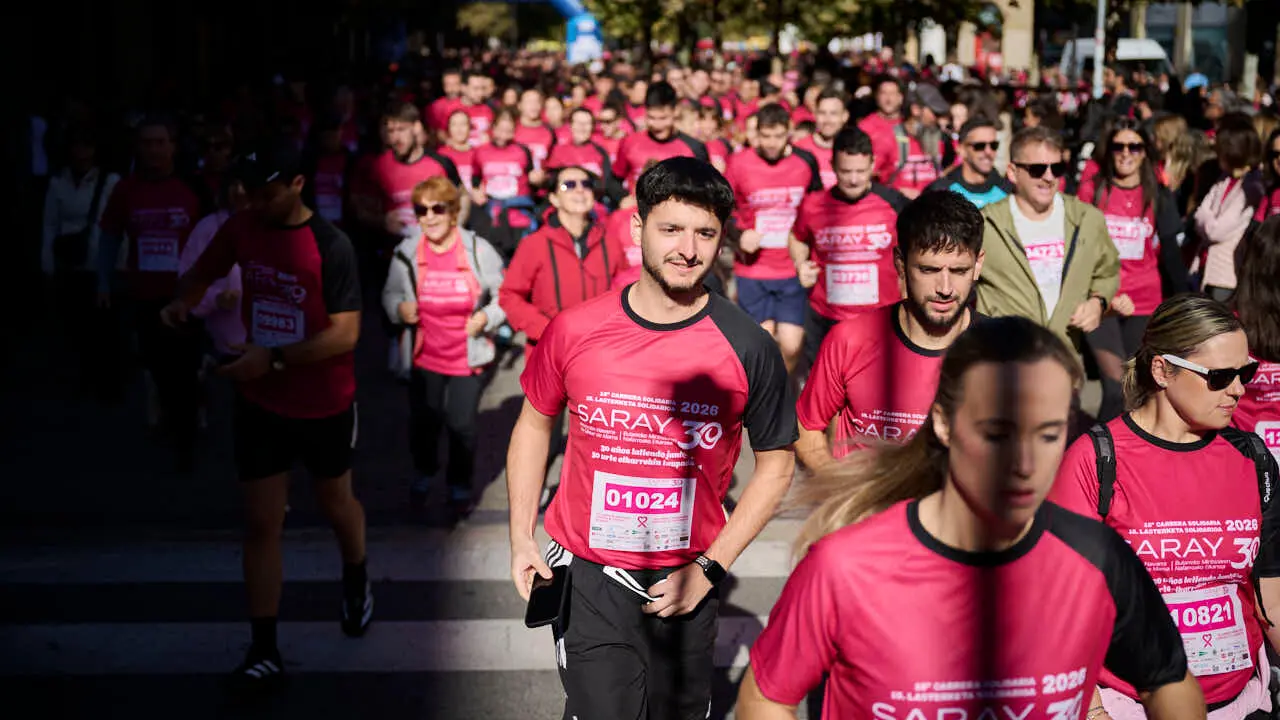 XV Carrera solidaria contra el c&aacute;ncer de mama organizada por Saray. PABLO LASAOSA