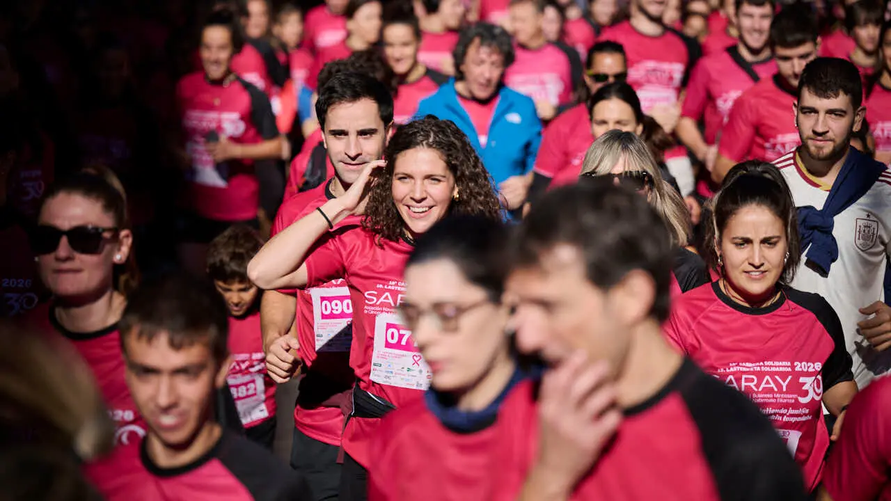 XV Carrera solidaria contra el c&aacute;ncer de mama organizada por Saray. PABLO LASAOSA