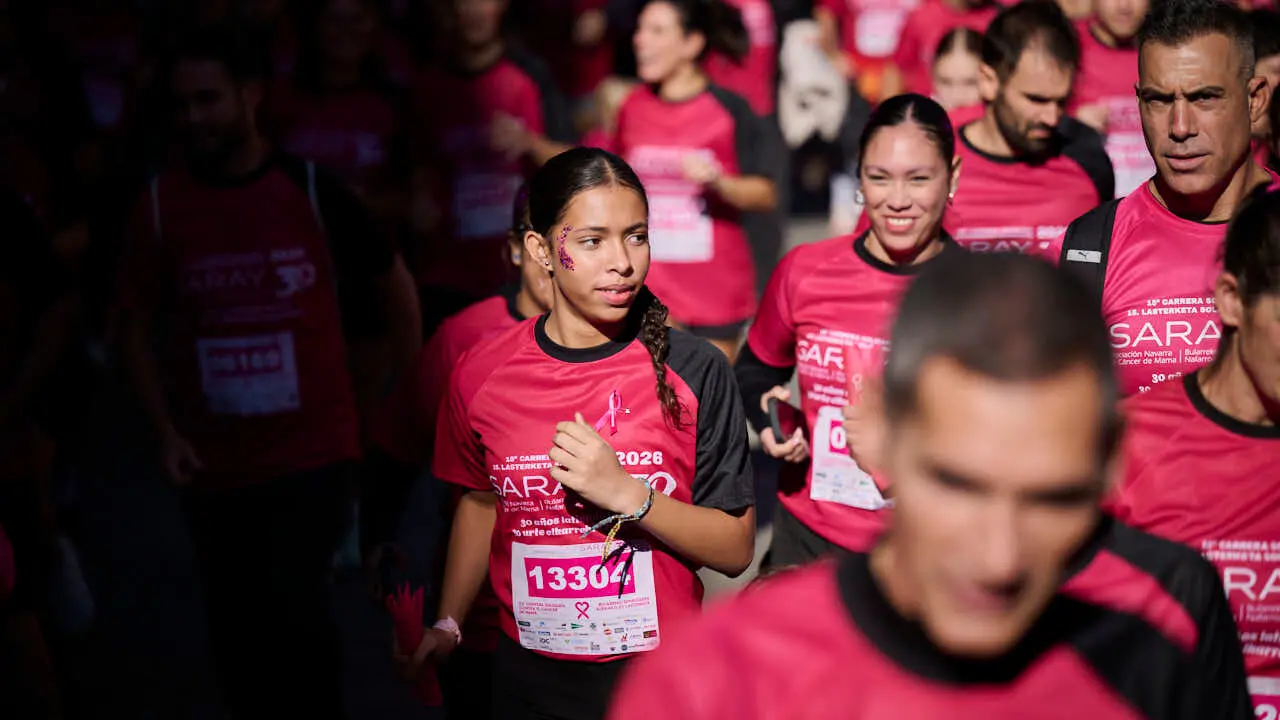 XV Carrera solidaria contra el c&aacute;ncer de mama organizada por Saray. PABLO LASAOSA