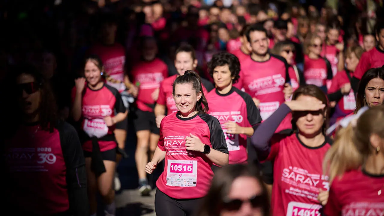 XV Carrera solidaria contra el c&aacute;ncer de mama organizada por Saray. PABLO LASAOSA
