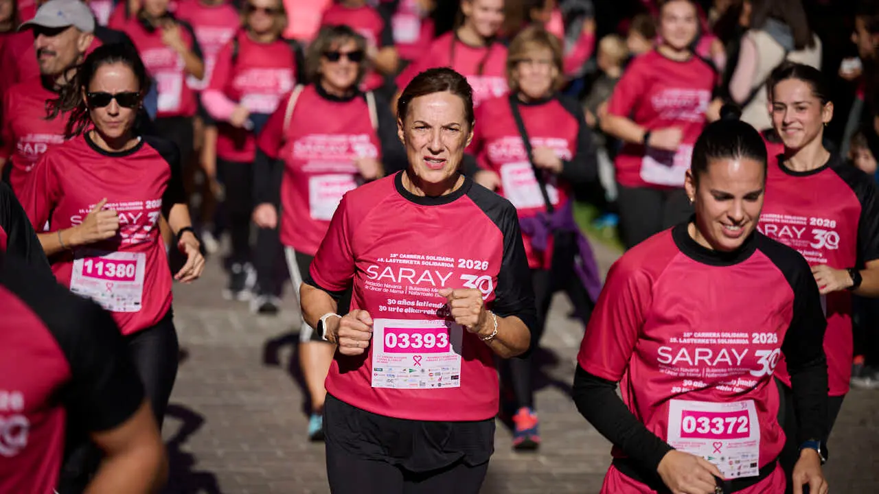 XV Carrera solidaria contra el c&aacute;ncer de mama organizada por Saray. PABLO LASAOSA