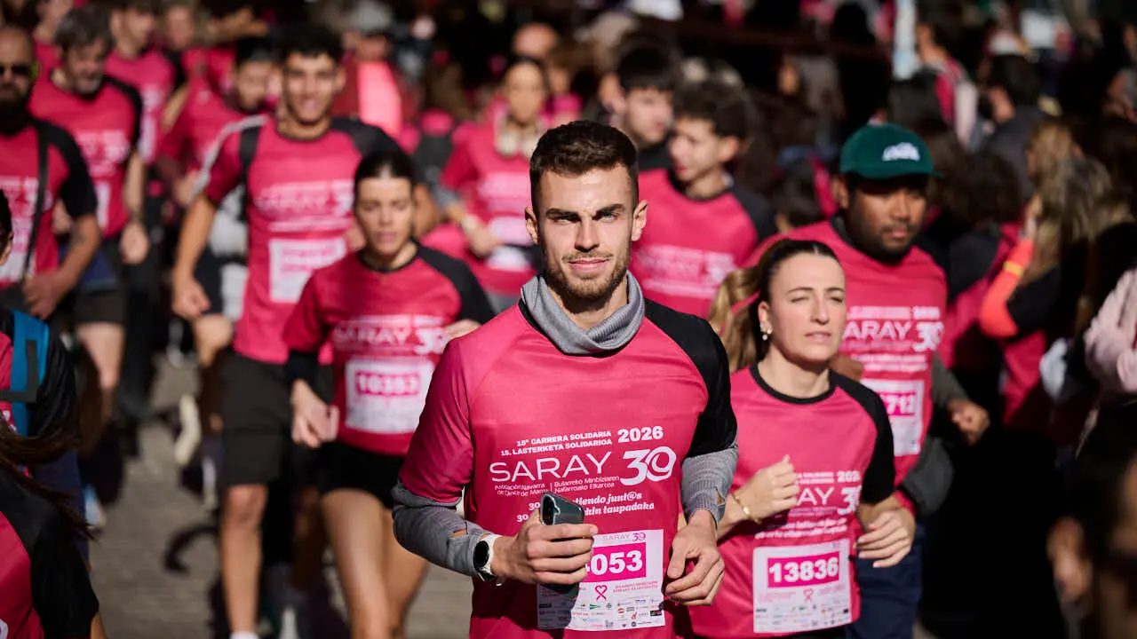 XV Carrera solidaria contra el c&aacute;ncer de mama organizada por Saray. PABLO LASAOSA