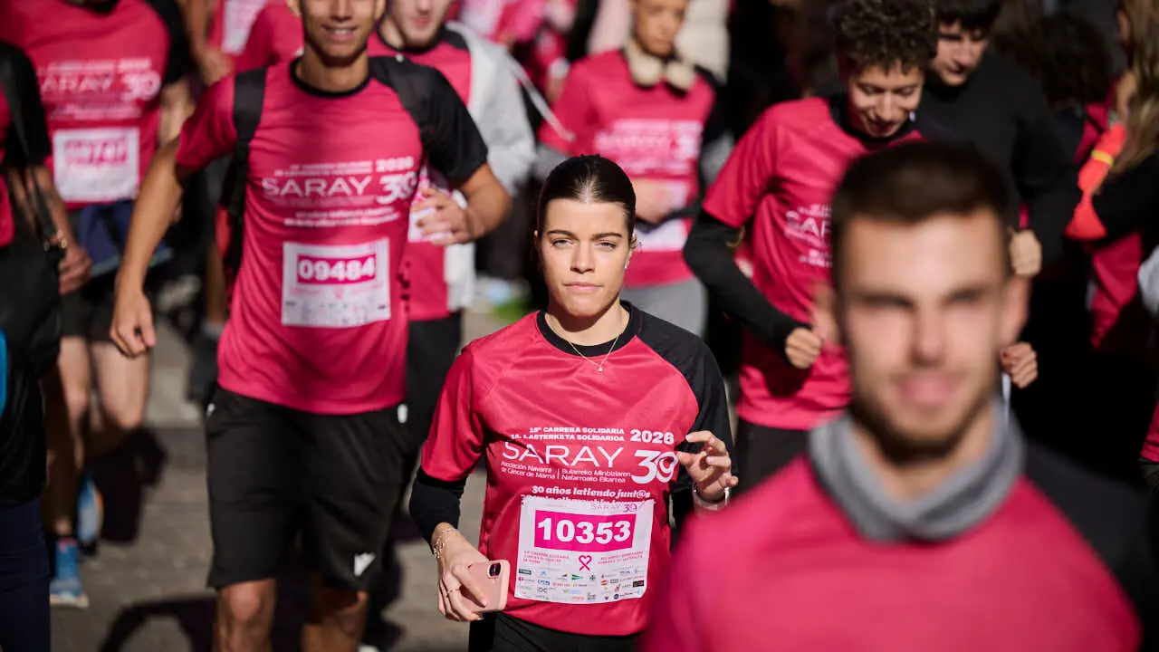XV Carrera solidaria contra el c&aacute;ncer de mama organizada por Saray. PABLO LASAOSA