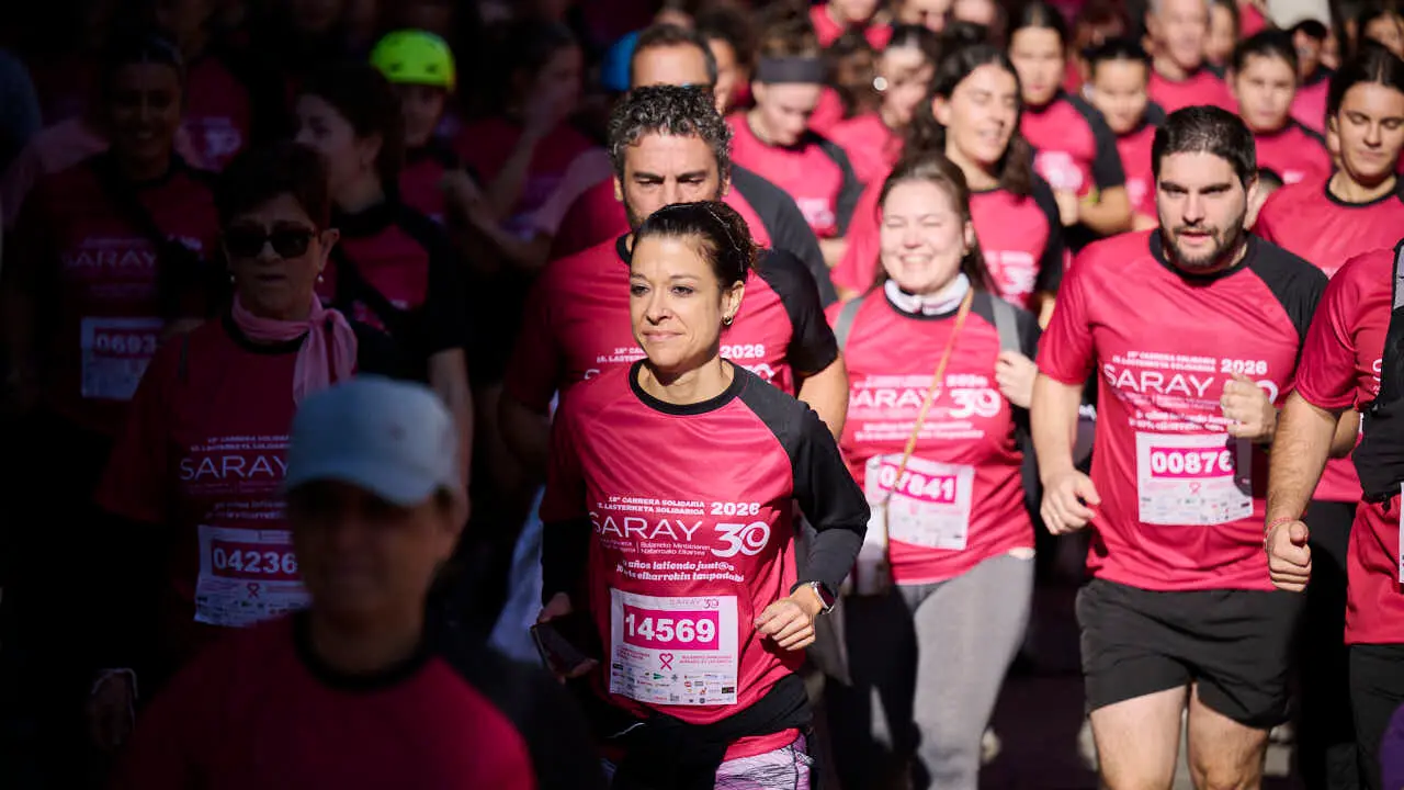 XV Carrera solidaria contra el c&aacute;ncer de mama organizada por Saray. PABLO LASAOSA