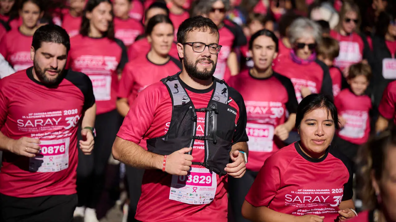 XV Carrera solidaria contra el c&aacute;ncer de mama organizada por Saray. PABLO LASAOSA