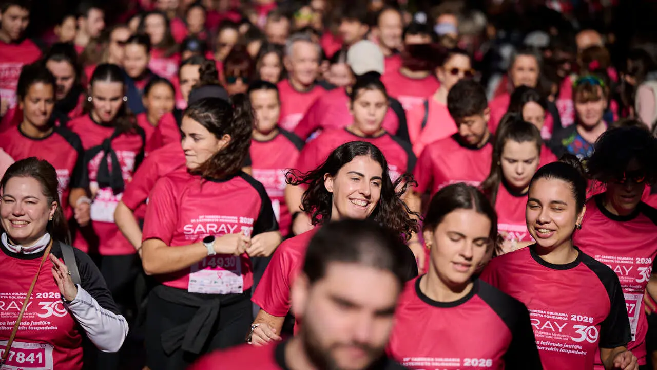 XV Carrera solidaria contra el c&aacute;ncer de mama organizada por Saray. PABLO LASAOSA