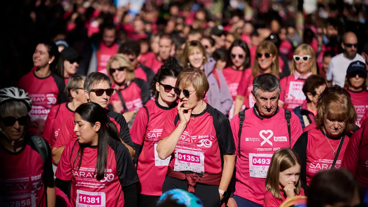 XV Carrera solidaria contra el c&aacute;ncer de mama organizada por Saray. PABLO LASAOSA