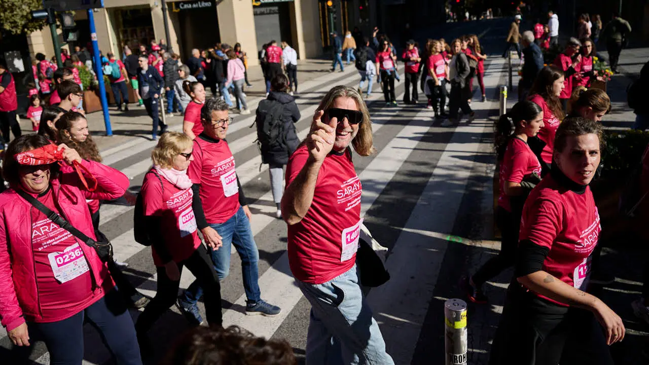 XV Carrera solidaria contra el c&aacute;ncer de mama organizada por Saray. PABLO LASAOSA