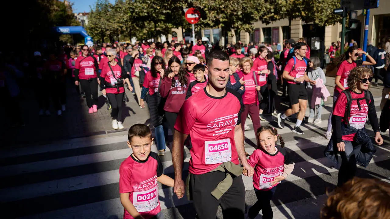 XV Carrera solidaria contra el c&aacute;ncer de mama organizada por Saray. PABLO LASAOSA