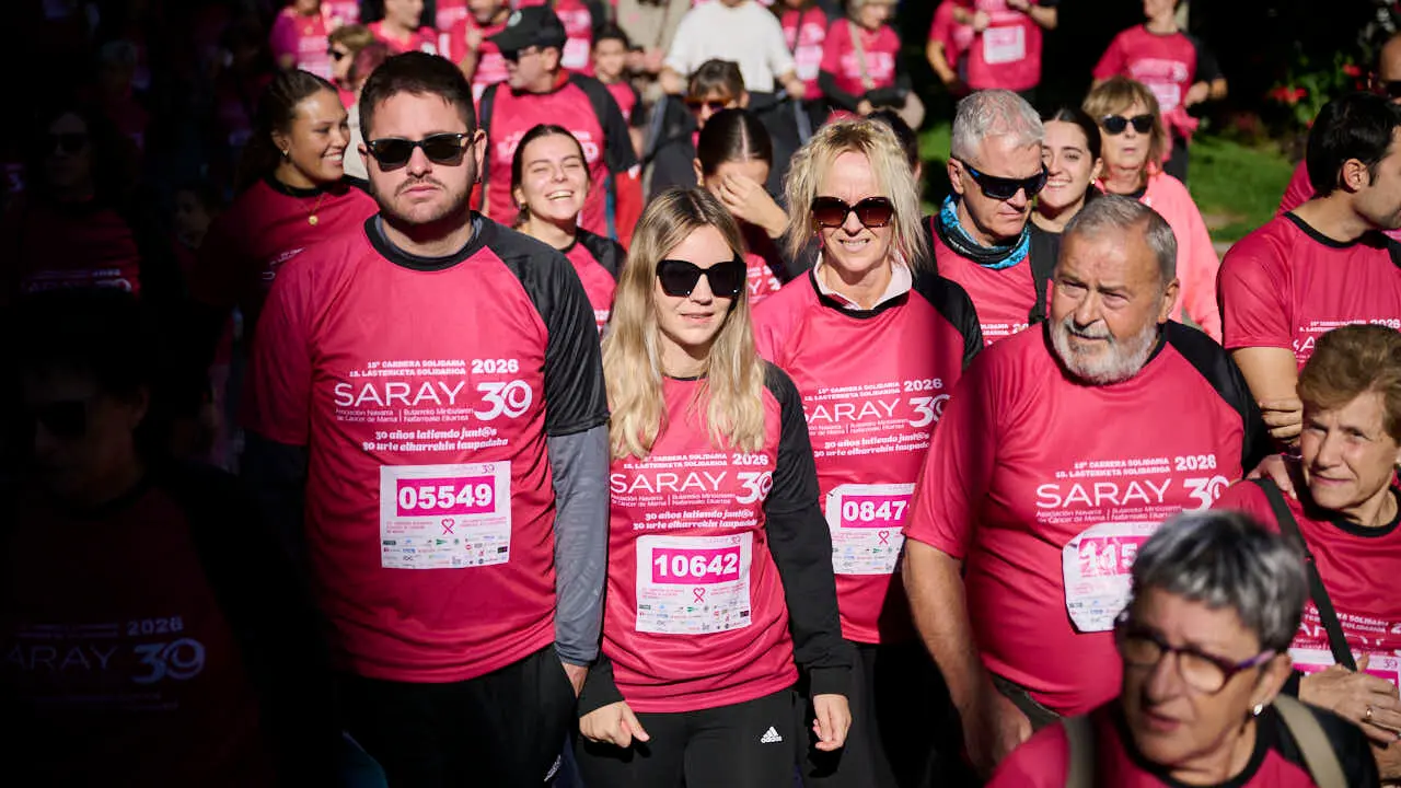 XV Carrera solidaria contra el c&aacute;ncer de mama organizada por Saray. PABLO LASAOSA