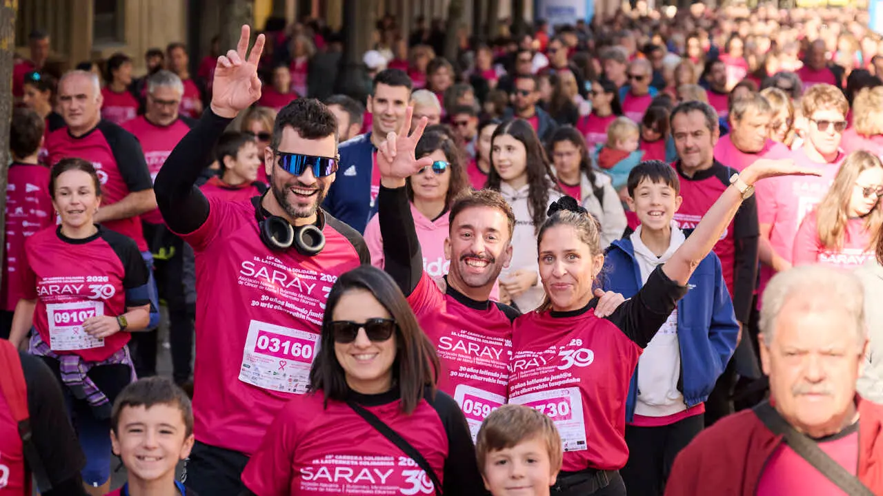 XV Carrera solidaria contra el c&aacute;ncer de mama organizada por Saray. PABLO LASAOSA