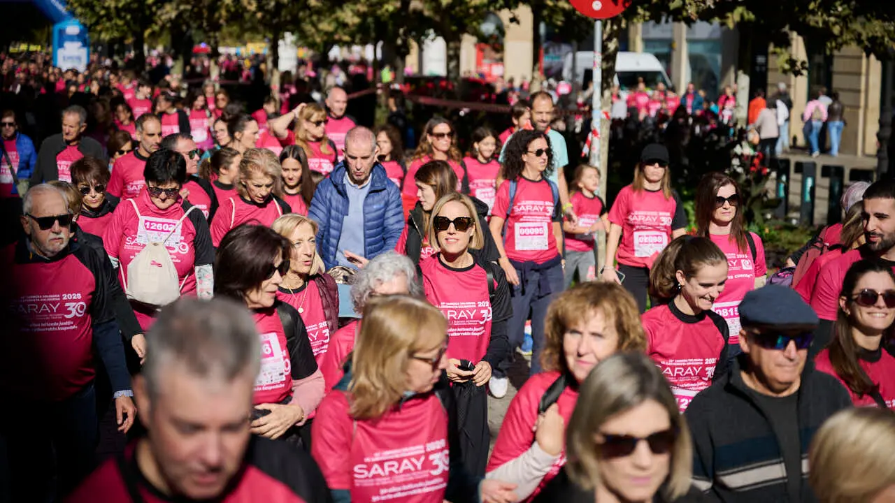 XV Carrera solidaria contra el c&aacute;ncer de mama organizada por Saray. PABLO LASAOSA