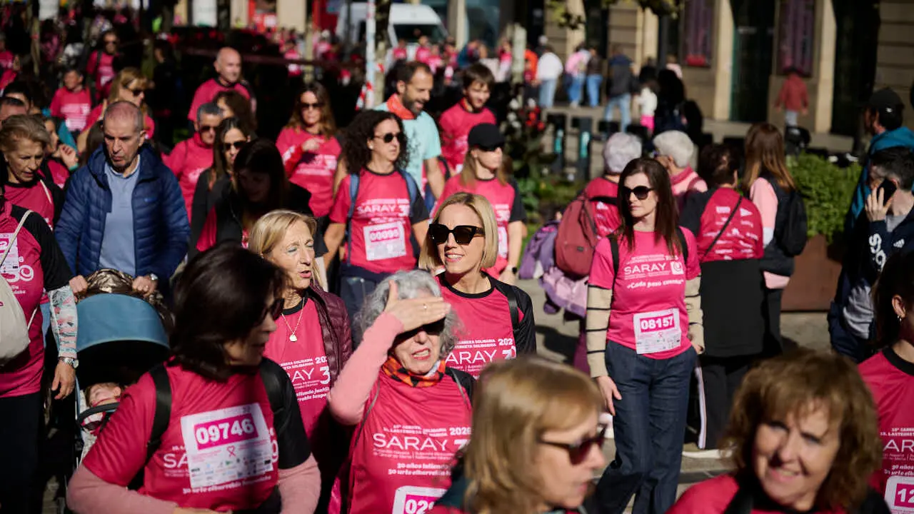 XV Carrera solidaria contra el c&aacute;ncer de mama organizada por Saray. PABLO LASAOSA