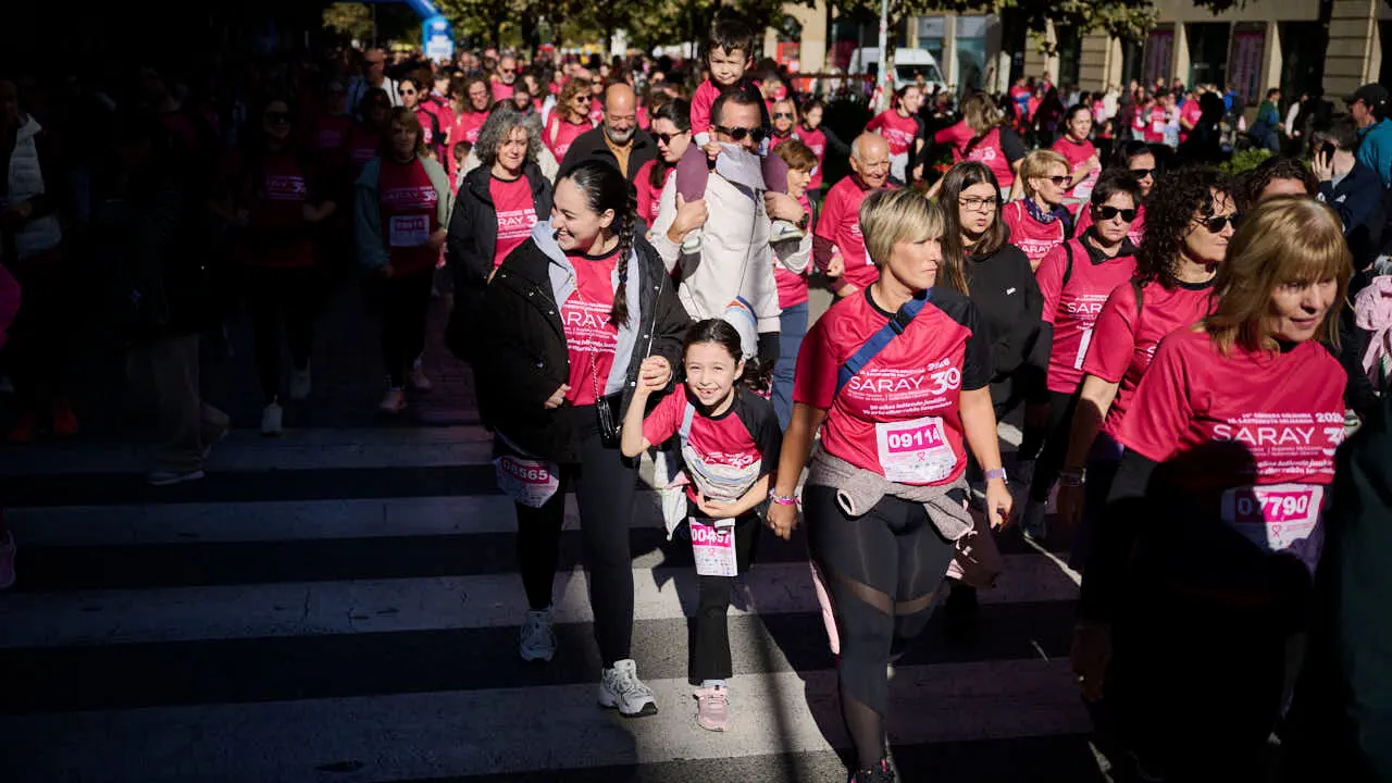 XV Carrera solidaria contra el c&aacute;ncer de mama organizada por Saray. PABLO LASAOSA