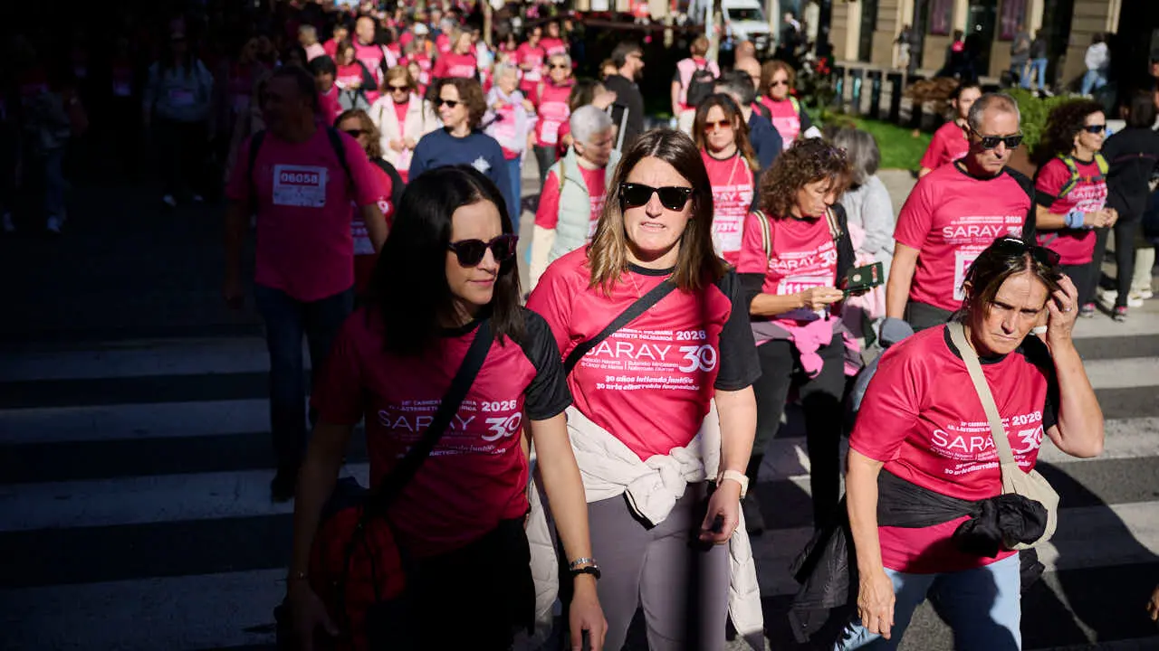 XV Carrera solidaria contra el c&aacute;ncer de mama organizada por Saray. PABLO LASAOSA