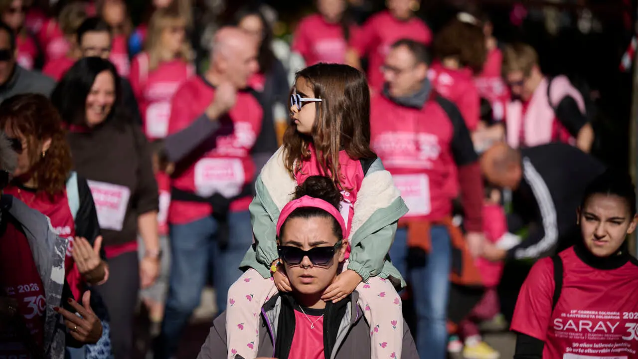 XV Carrera solidaria contra el c&aacute;ncer de mama organizada por Saray. PABLO LASAOSA
