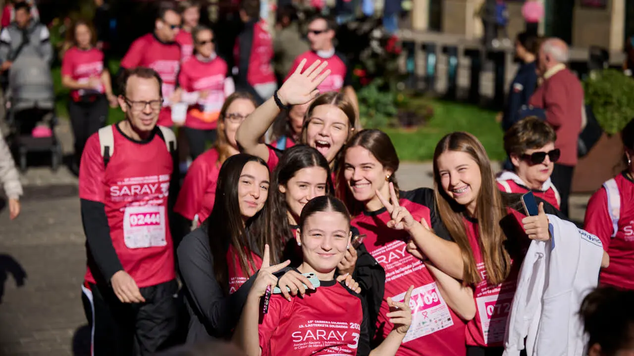XV Carrera solidaria contra el c&aacute;ncer de mama organizada por Saray. PABLO LASAOSA