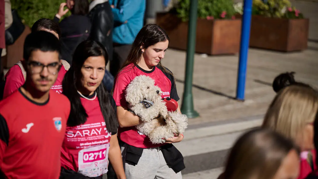 XV Carrera solidaria contra el c&aacute;ncer de mama organizada por Saray. PABLO LASAOSA