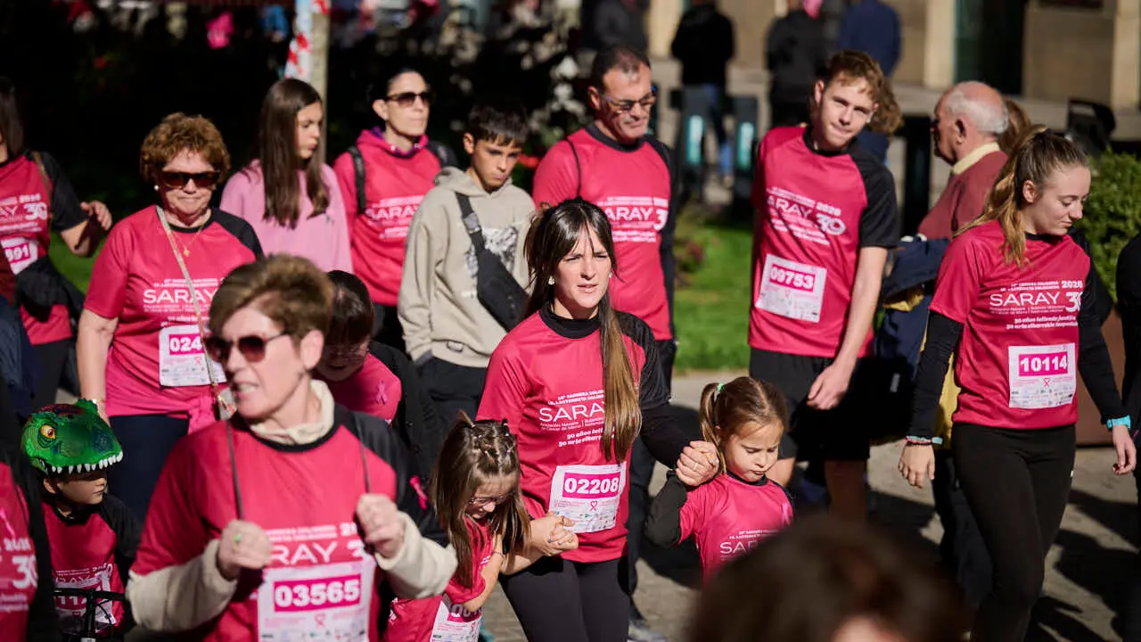 XV Carrera solidaria contra el c&aacute;ncer de mama organizada por Saray. PABLO LASAOSA