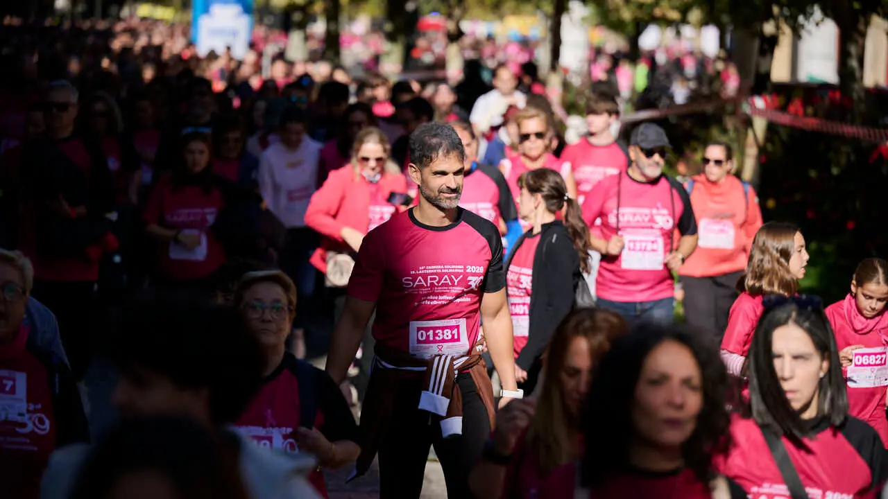 XV Carrera solidaria contra el c&aacute;ncer de mama organizada por Saray. PABLO LASAOSA