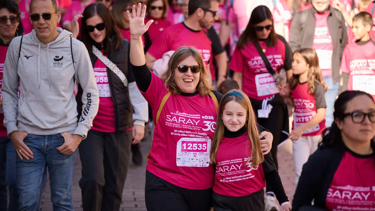 XV Carrera solidaria contra el c&aacute;ncer de mama organizada por Saray. PABLO LASAOSA