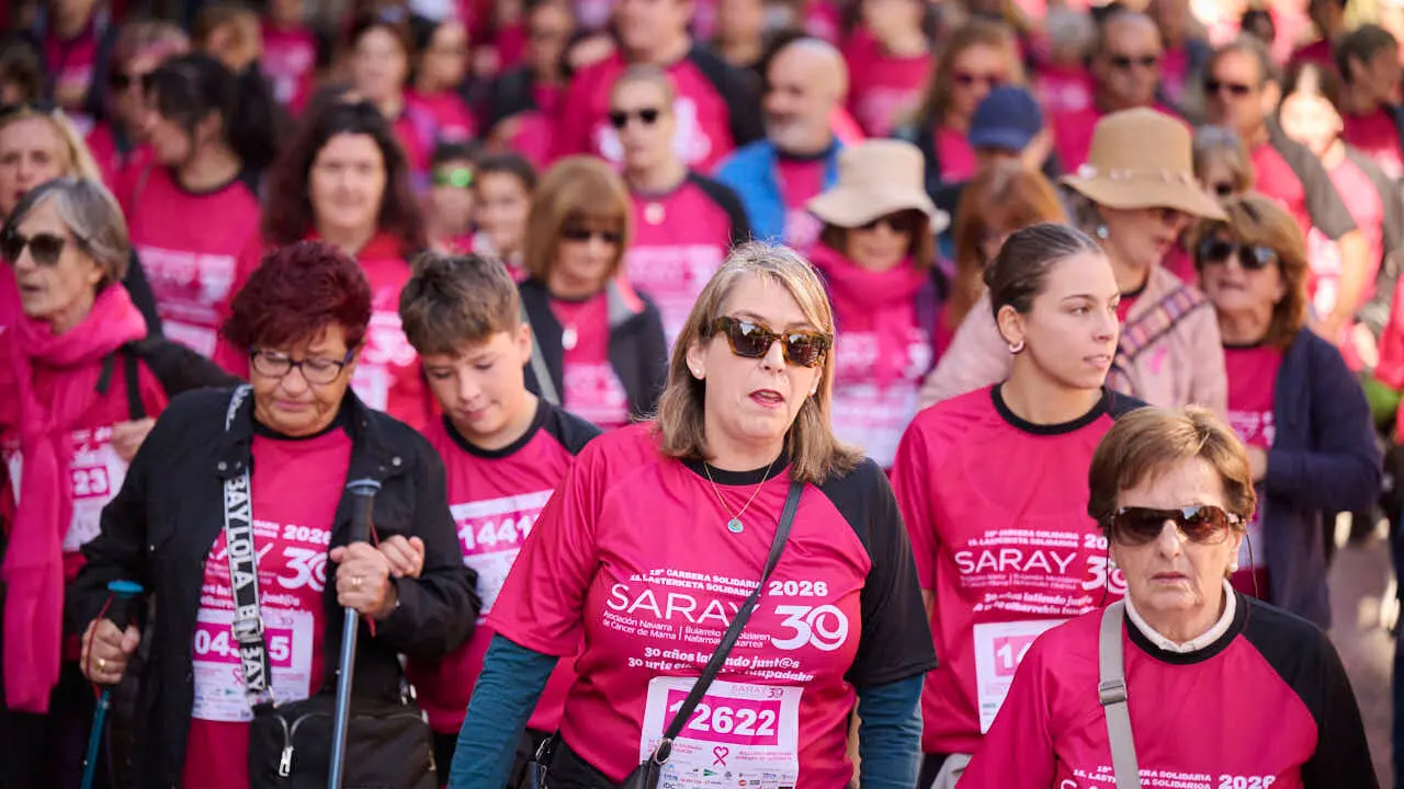 XV Carrera solidaria contra el c&aacute;ncer de mama organizada por Saray. PABLO LASAOSA