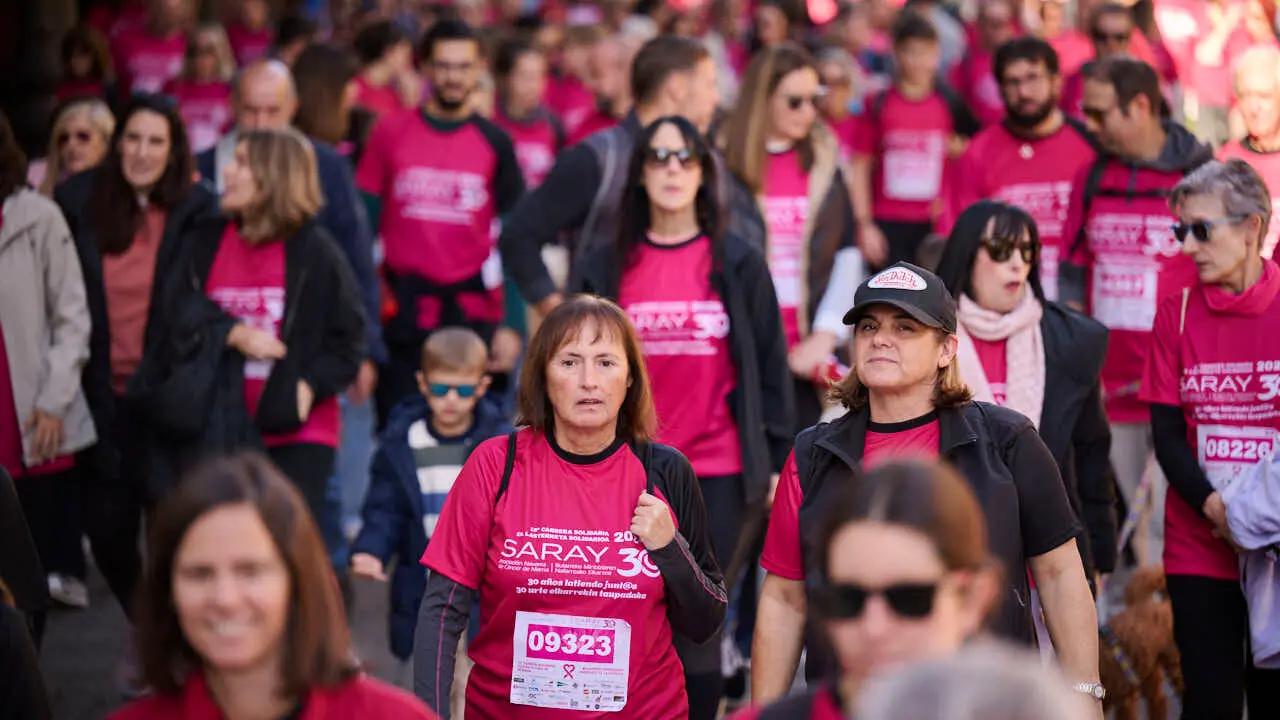 XV Carrera solidaria contra el c&aacute;ncer de mama organizada por Saray. PABLO LASAOSA