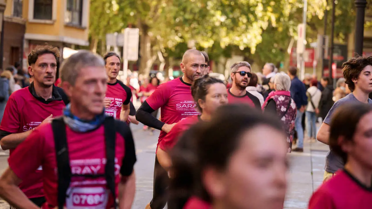 XV Carrera solidaria contra el c&aacute;ncer de mama organizada por Saray. PABLO LASAOSA