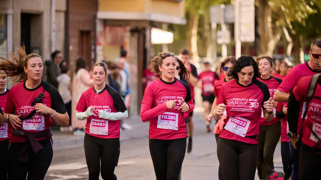 XV Carrera solidaria contra el c&aacute;ncer de mama organizada por Saray. PABLO LASAOSA
