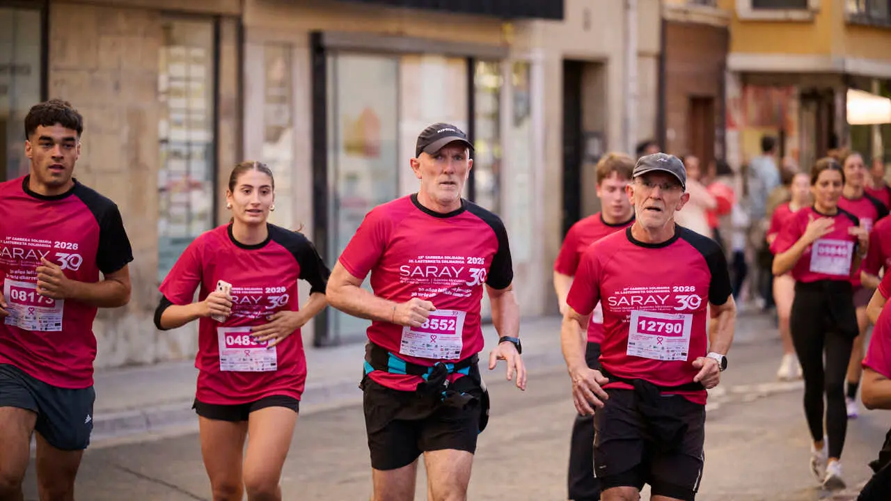 XV Carrera solidaria contra el c&aacute;ncer de mama organizada por Saray. PABLO LASAOSA