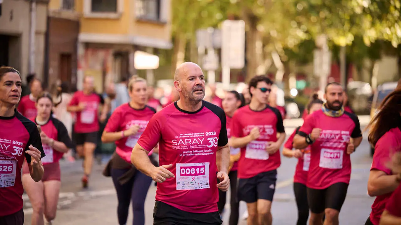 XV Carrera solidaria contra el c&aacute;ncer de mama organizada por Saray. PABLO LASAOSA