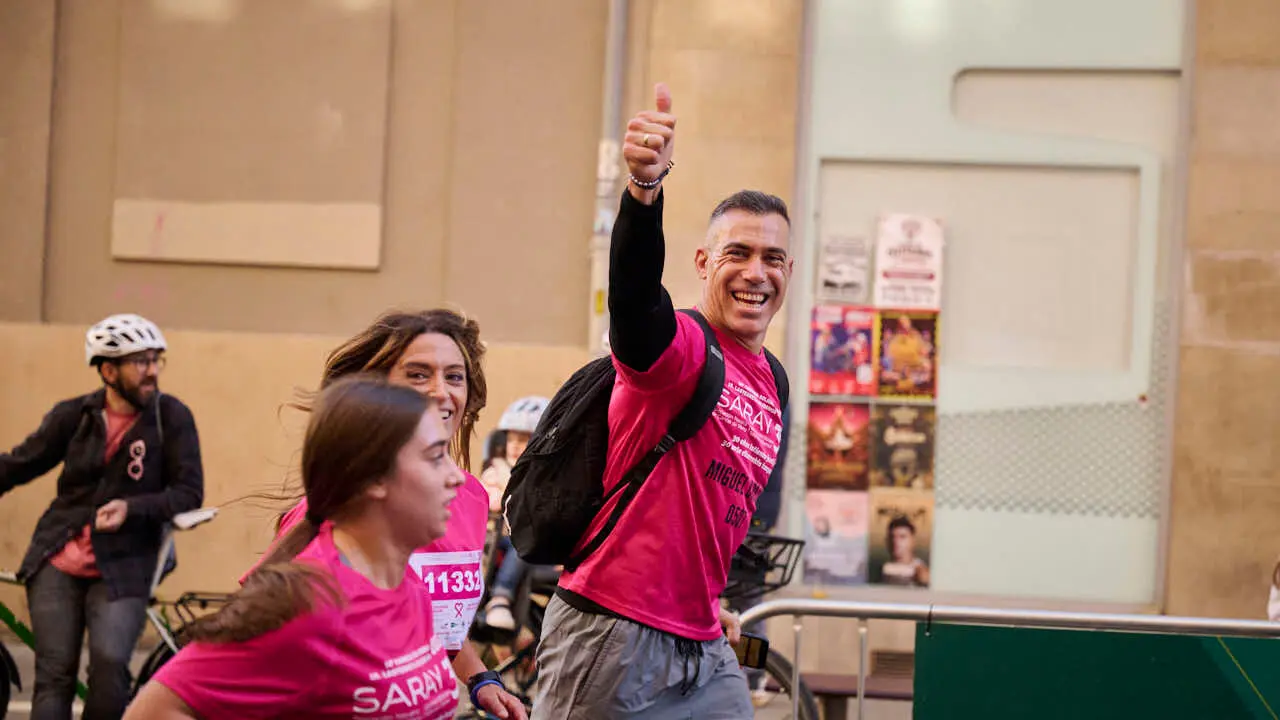 XV Carrera solidaria contra el c&aacute;ncer de mama organizada por Saray. PABLO LASAOSA