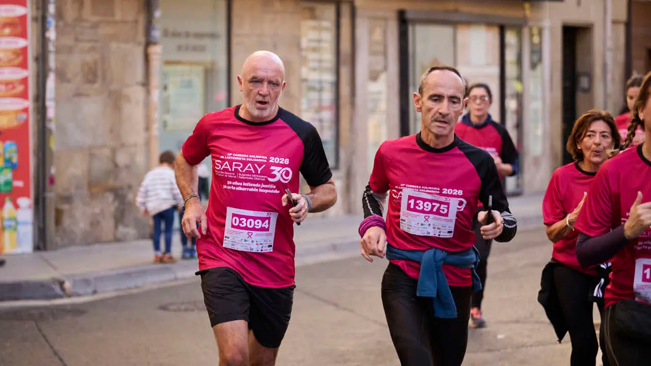 XV Carrera solidaria contra el c&aacute;ncer de mama organizada por Saray. PABLO LASAOSA