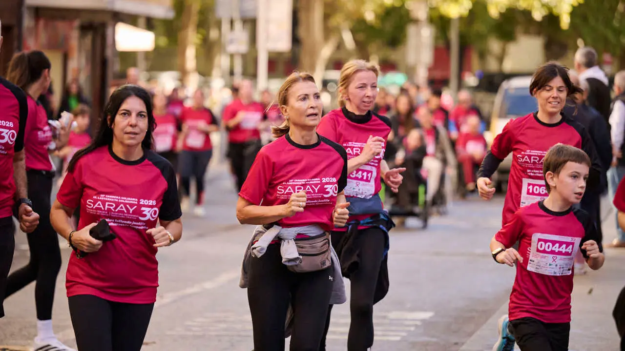 XV Carrera solidaria contra el c&aacute;ncer de mama organizada por Saray. PABLO LASAOSA