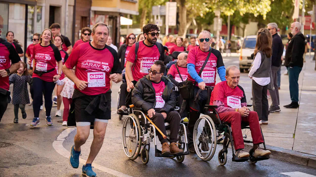 XV Carrera solidaria contra el c&aacute;ncer de mama organizada por Saray. PABLO LASAOSA