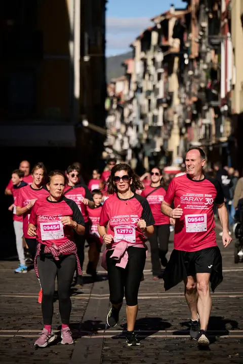 XV Carrera solidaria contra el c&aacute;ncer de mama organizada por Saray. PABLO LASAOSA