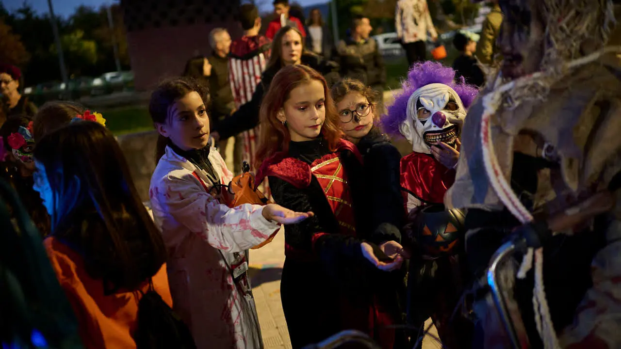 Celebraci&oacute;n de Halloween en Sarriguren. PABLO LASAOSA