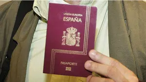 Un detenido en Navarra por alquilar pasaporte a bolivianos para entrar España